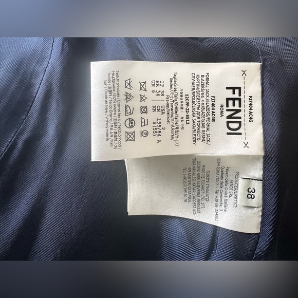 Fendi, Navy Blue blazer made with silk and wool Worn once - Picture 5 of 6